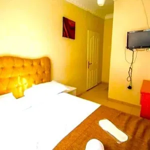istanbul-ozyurt-hotel-kumkapi.istanbul-turkeyhotels.com/