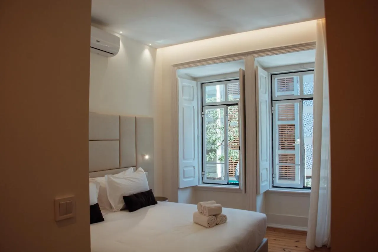 Alojamento de Acomodação e Pequeno-almoço Le Premier Lisbon Suites