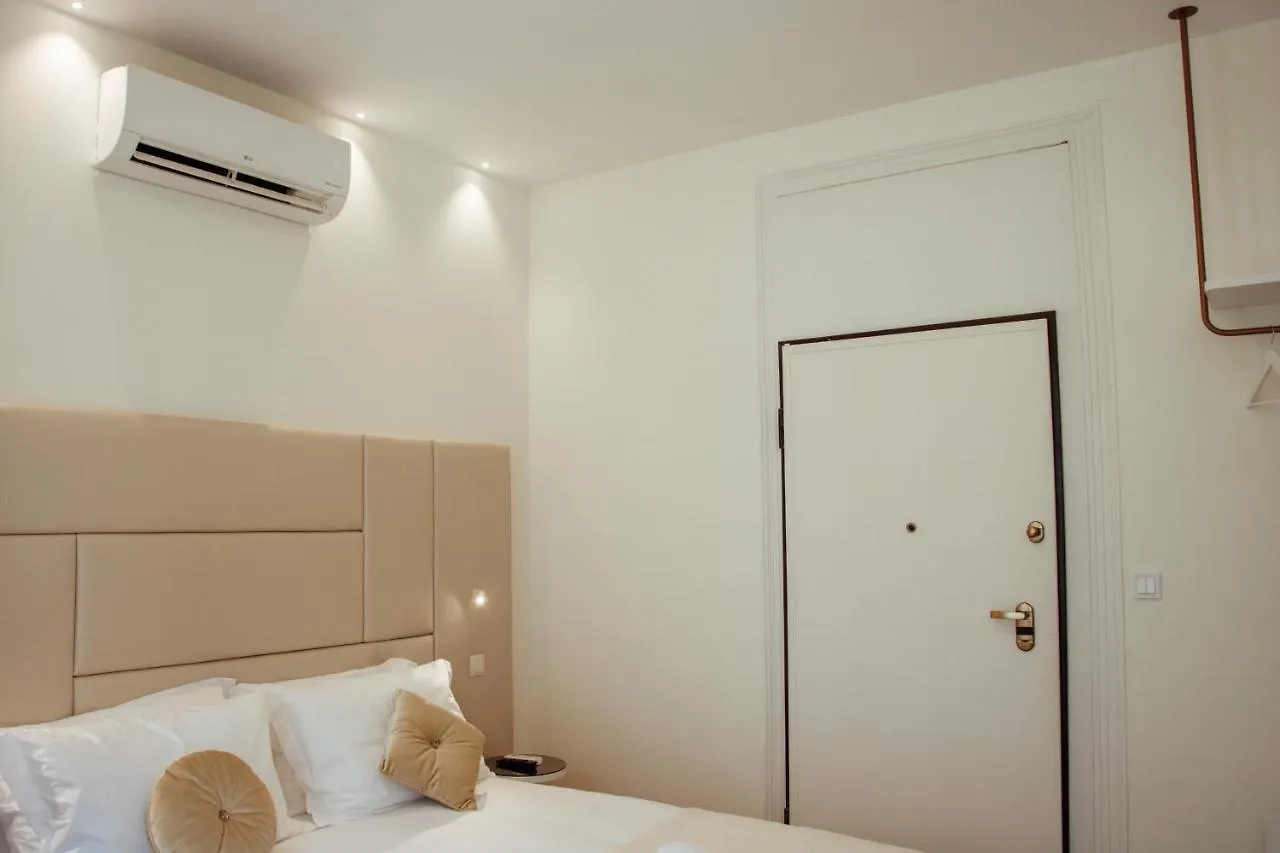 Le Premier Lisbon Suites Alojamento de Acomodação e Pequeno-almoço