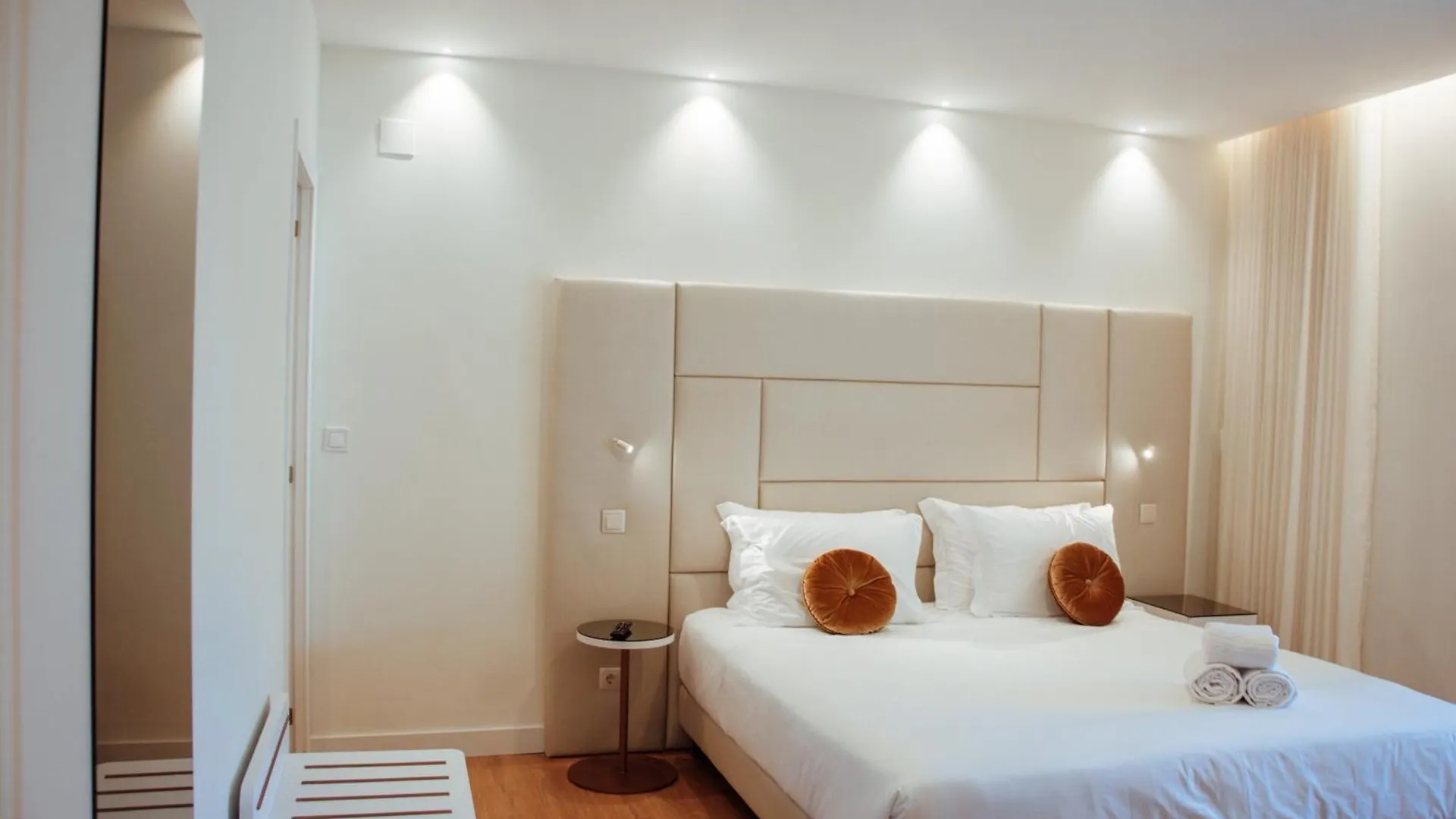 Le Premier Lisbon Suites Portugal